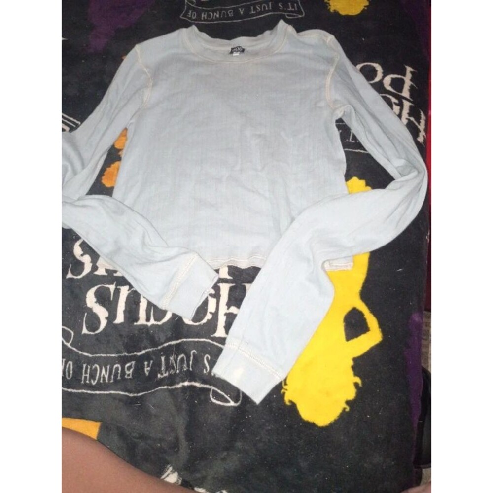 Light blue long sleeve size small bdg-e1